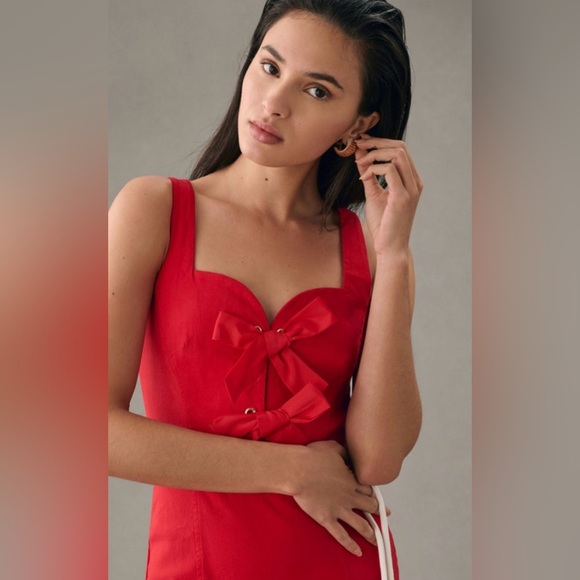 Anthropologie Red Sweetheart bow dress size M, mermaid cut, flared bottom - Picture 2 of 7